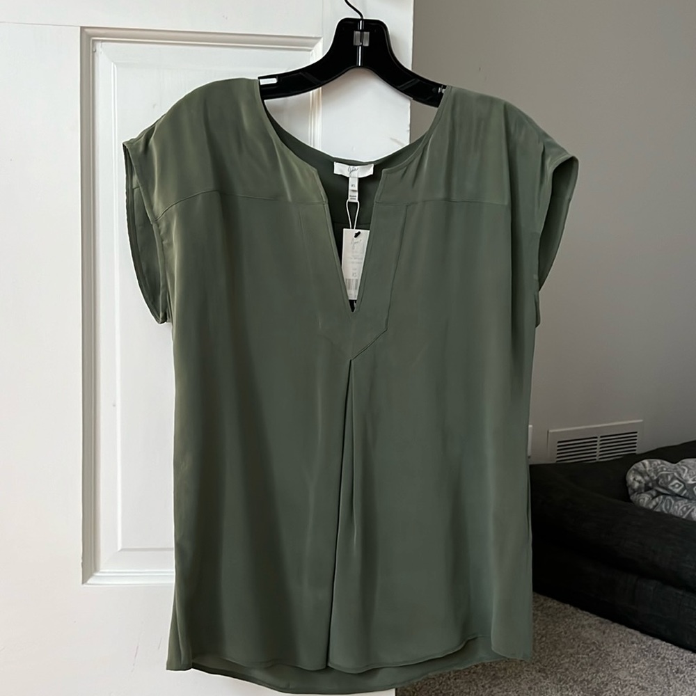 NWT Joie silk blouse size XS
